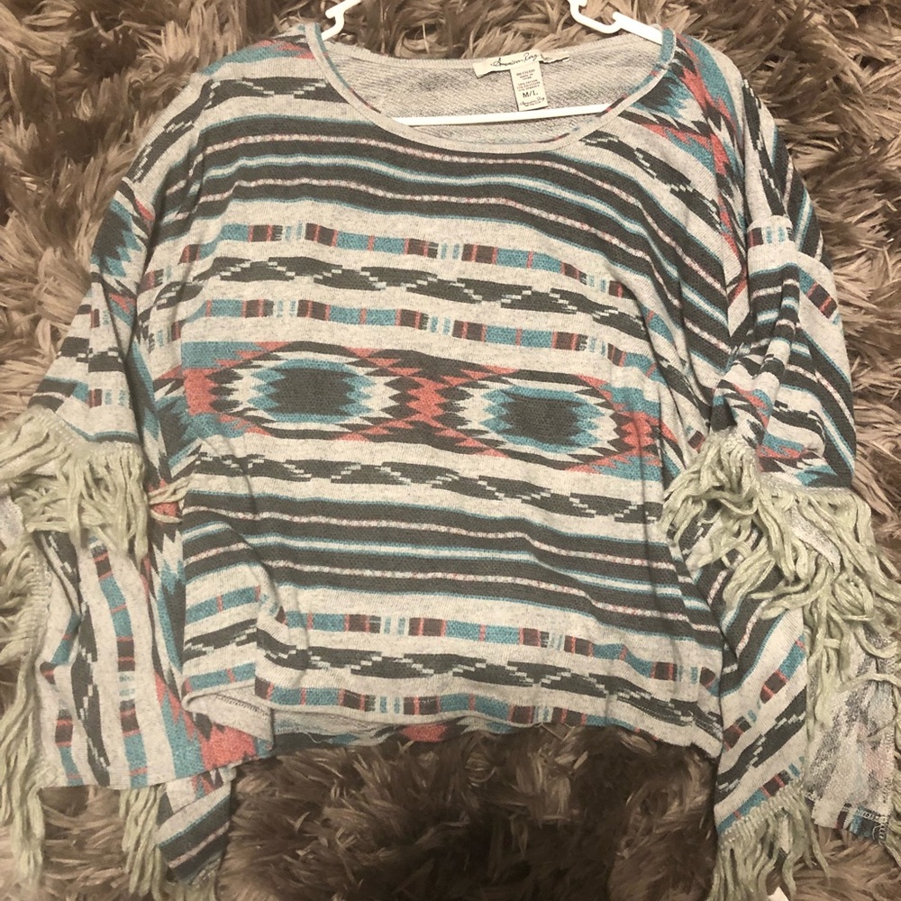 Super cute American rag poncho style shirt